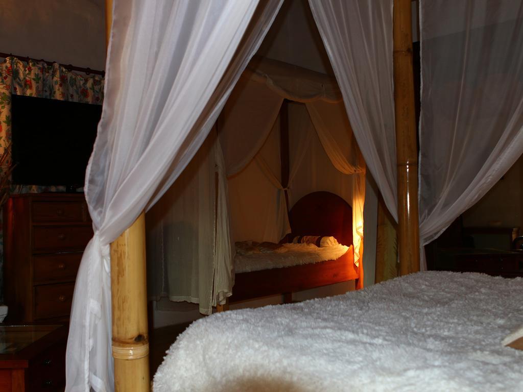Au "Bon Endroit" Hotell Genebrieres Rom bilde